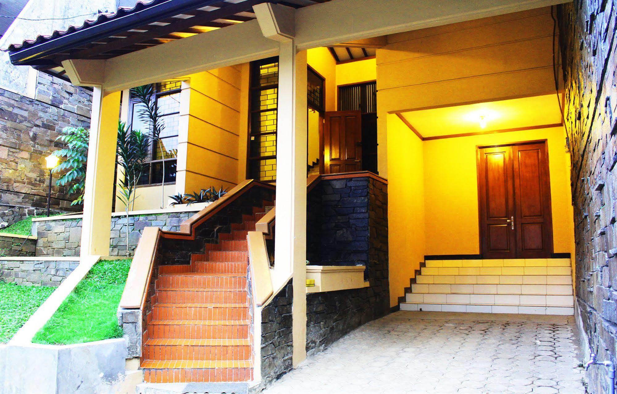 De Orange Pasteur By Houseinbandung Hotel 2*