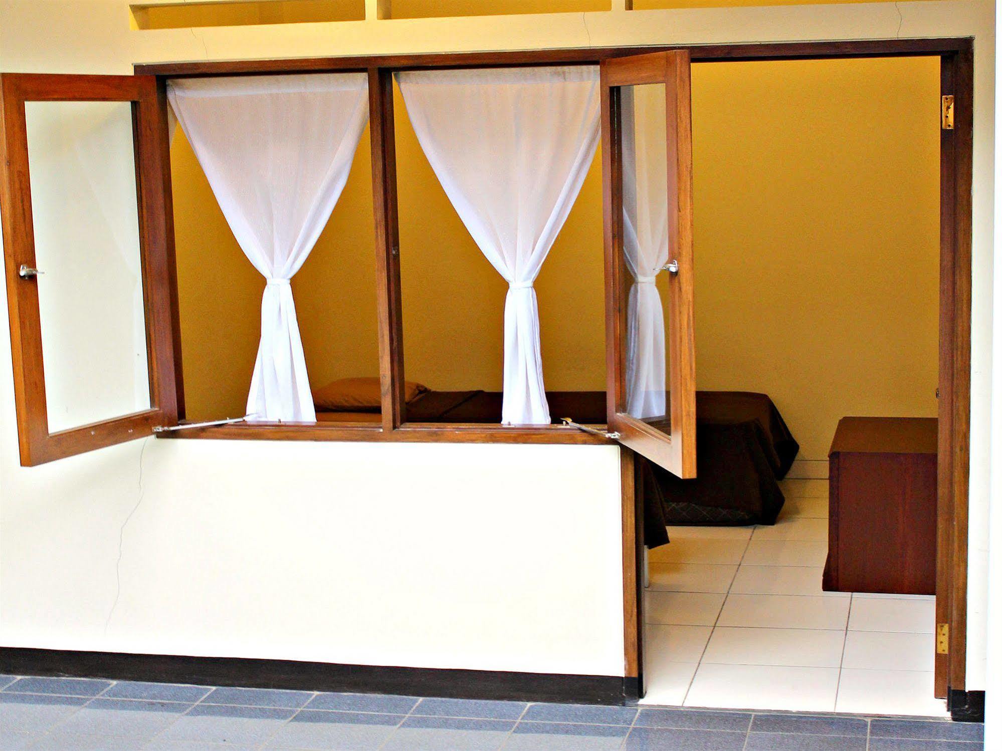 De Orange Pasteur By Houseinbandung Hotel